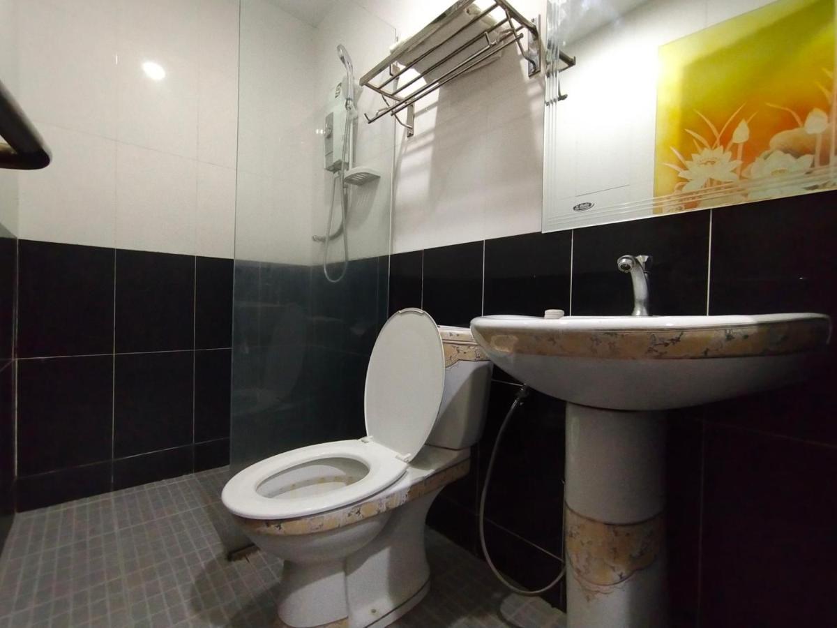 Oyo 90248 Kapitan Inn Bintulu Exteriör bild