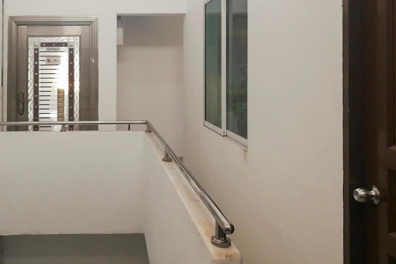 Oyo 90248 Kapitan Inn Bintulu Exteriör bild